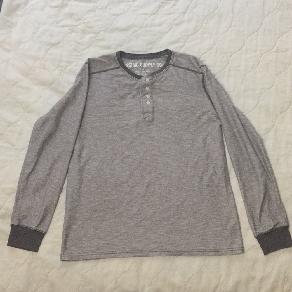 Youth boys shirt.